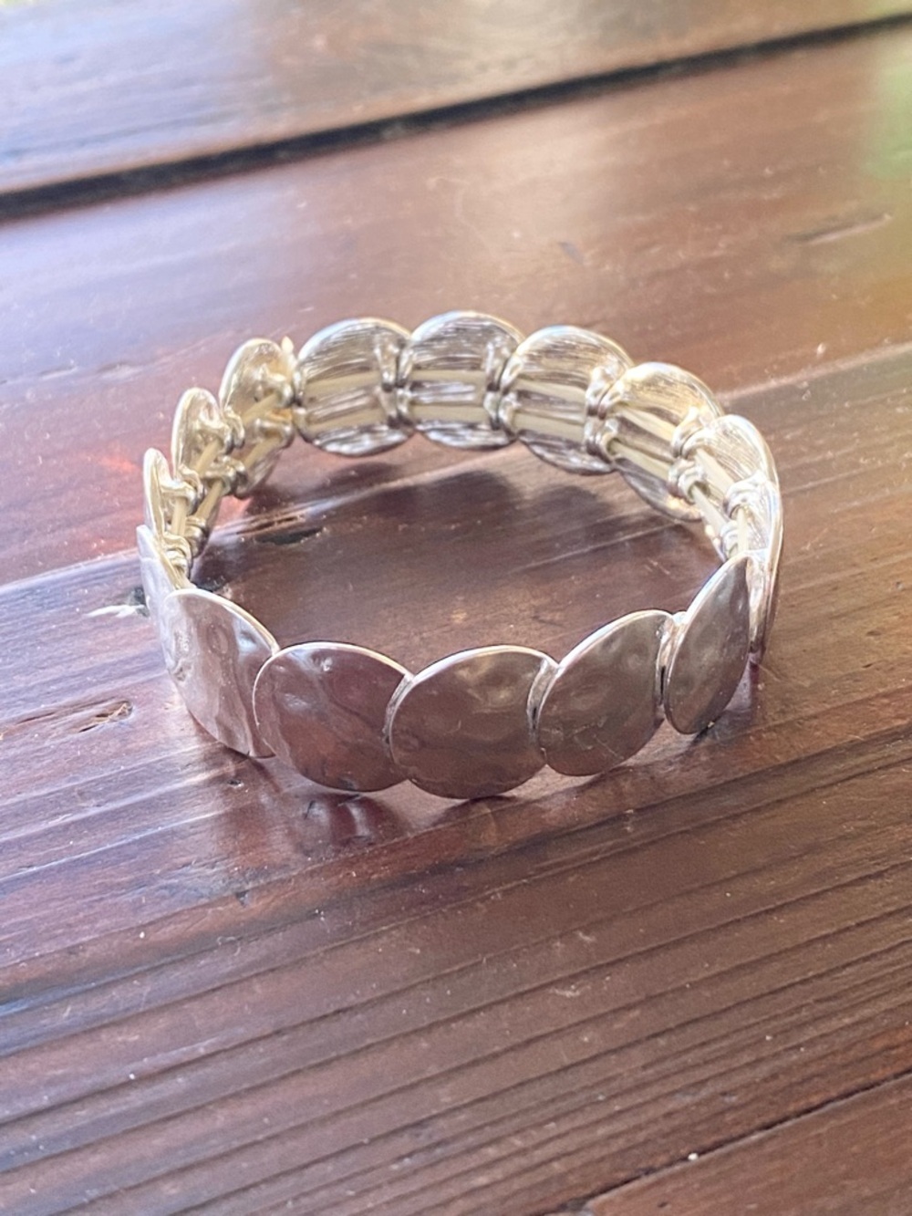 Silver Disc Stretch Bracelet fix up to 8” inches - Picture 2 of 7